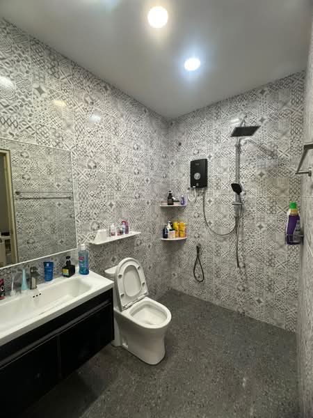 Rumah Teres 2 Tingkat untuk Dijual di Taman Pulai Jaya (Kulai) - Ck Leow - Bathroom - PropertyGuru.com.my