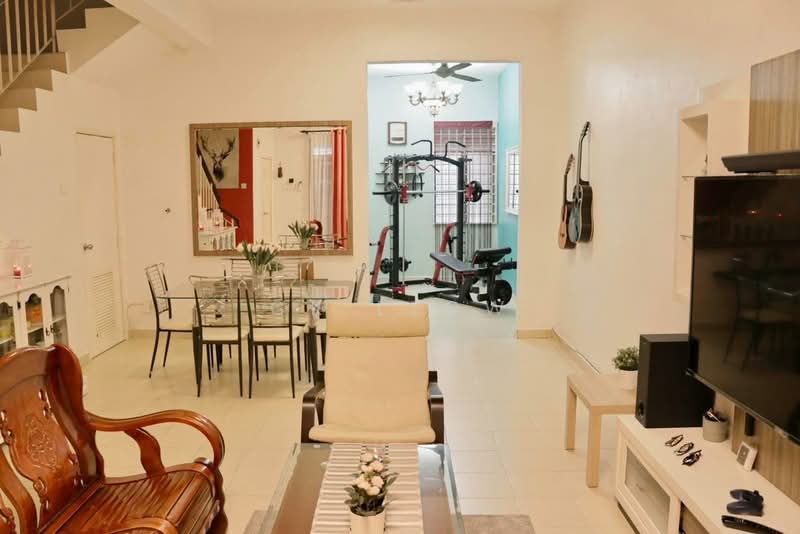 Rumah Teres 2 Tingkat untuk Dijual di Taman Pulai Jaya (Kulai) - Ck Leow - Living Room - PropertyGuru.com.my