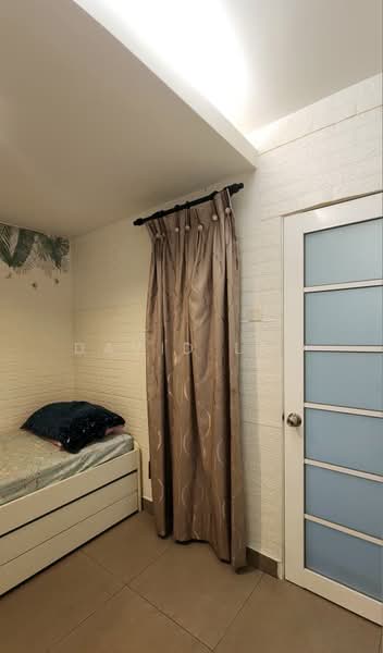 Rumah Teres 2-Tingkat untuk Dijual di Seri Kembangan (Selangor) - David Lee - Bedroom - PropertyGuru.com.my