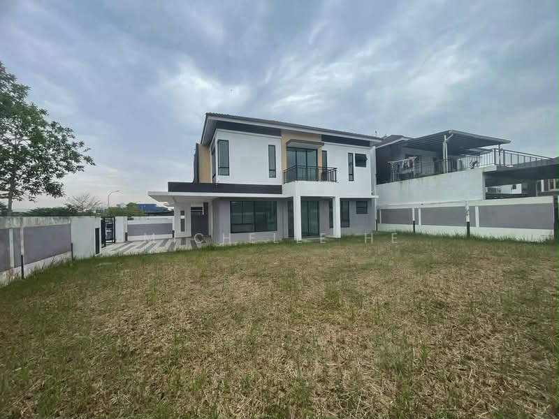 Cluster House for Sale in Johor Bahru (Johor) - Michelle He - Exterior - PropertyGuru.com.my