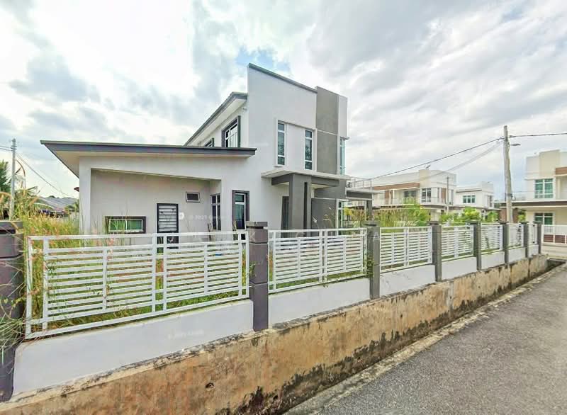 1.5-storey Terraced House for Sale in Taman Tanjung Minyak Utama (Tanjong Minyak) - Jack Chia - Exterior - PropertyGuru.com.my