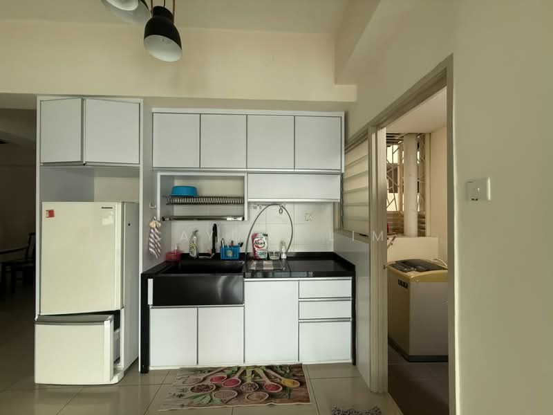 Servis Apartment untuk Disewa di Birch Regency @ Penang Times Square - Cayden Lim - Kitchen - PropertyGuru.com.my