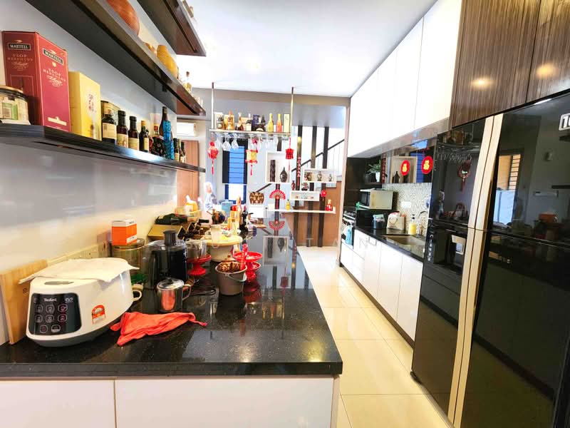 Rumah Teres 3 Tingkat untuk Dijual di Sungai Besi (Kuala Lumpur) - Suki Tan - Kitchen - PropertyGuru.com.my