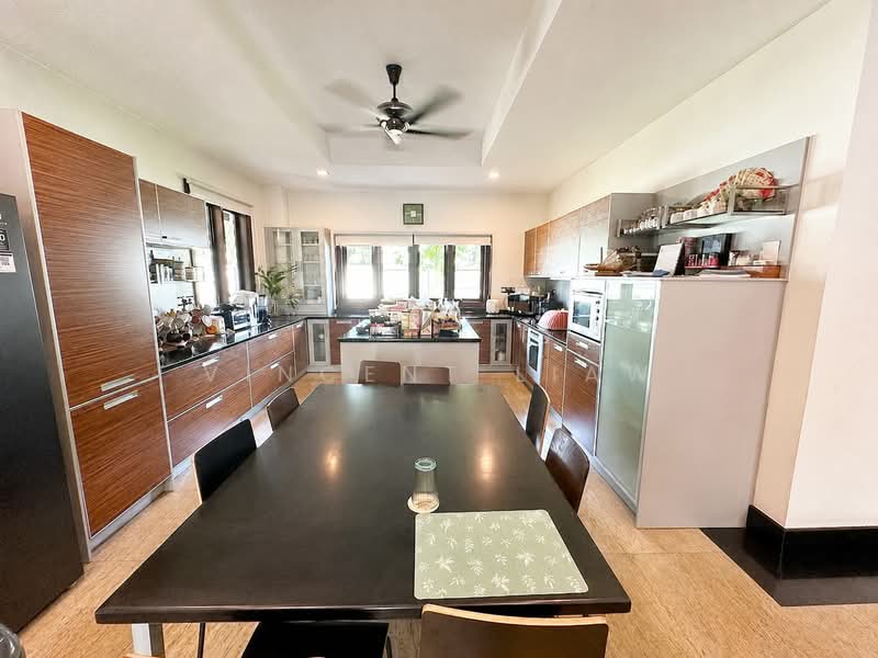 Bungalow for Sale in Tropicana (Selangor) - Vincent Liaw - Kitchen - PropertyGuru.com.my