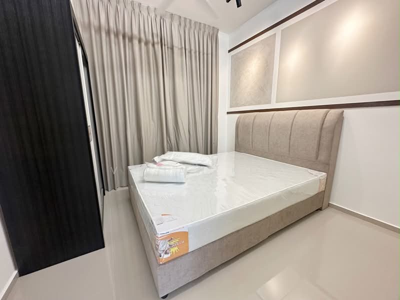 Servis Apartment untuk Disewa di Hana @ Eco Ardence - Vivian Koh - Bedroom - PropertyGuru.com.my