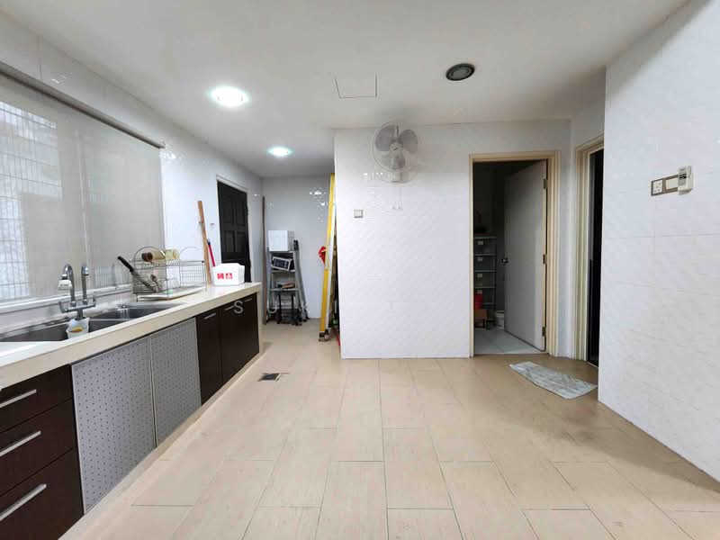 Rumah Teres 3 Tingkat untuk Dijual di Sungai Besi (Kuala Lumpur) - Suki Tan - Kitchen - PropertyGuru.com.my