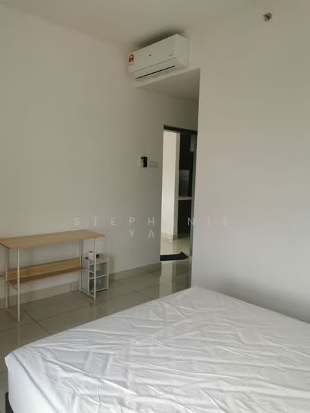 Servis Apartment untuk Disewa di TRIO By Setia - Stephanie Yap - Bedroom - PropertyGuru.com.my