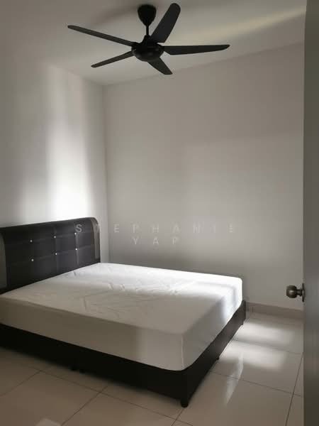 Servis Apartment untuk Disewa di TRIO By Setia - Stephanie Yap - Bedroom - PropertyGuru.com.my
