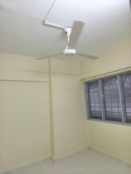 Rumah Flat untuk Disewa di Taman Connaught Flat (High Rise) - Cholian Lim - Bedroom 2 - PropertyGuru.com.my