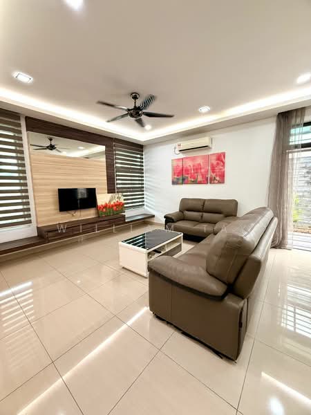 Rumah Kluster untuk Dijual di Taman Ungku Tun Aminah (Skudai) - William Tay - Living Room - PropertyGuru.com.my