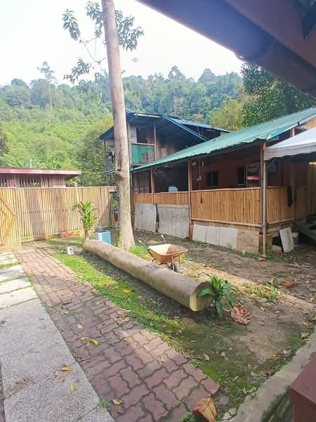 Bungalow House untuk Dijual di Kuala Kubu Bharu (Selangor) - Mahenthiran . - PropertyGuru.com.my