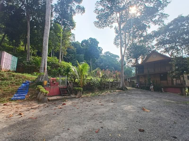 Bungalow House untuk Dijual di Kuala Kubu Bharu (Selangor) - Mahenthiran . - PropertyGuru.com.my