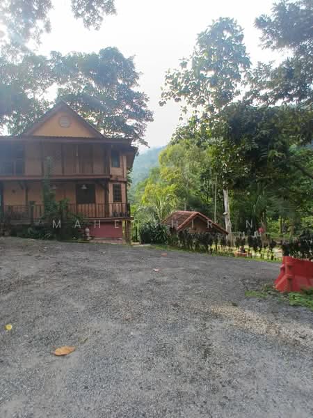 Bungalow House untuk Dijual di Kuala Kubu Bharu (Selangor) - Mahenthiran . - PropertyGuru.com.my