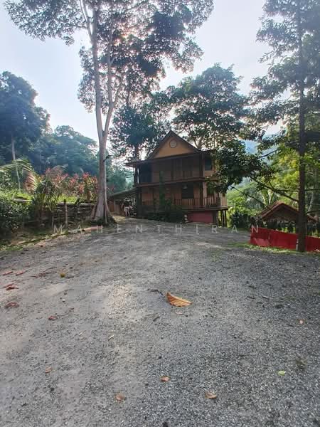 Bungalow House untuk Dijual di Kuala Kubu Bharu (Selangor) - Mahenthiran . - PropertyGuru.com.my