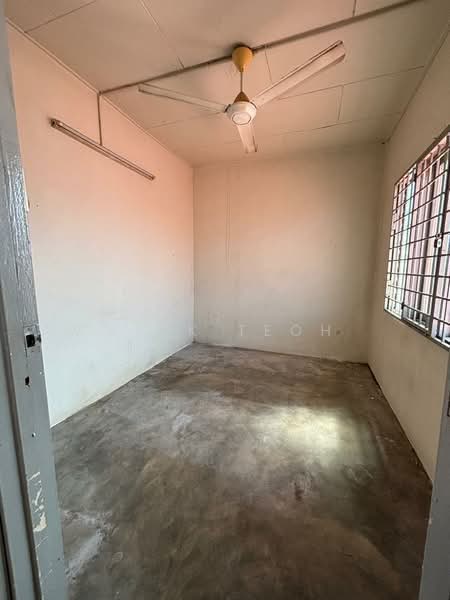 Kedai / Pejabat untuk Disewa di Perai (Penang) - Vick Teoh - Interior - PropertyGuru.com.my