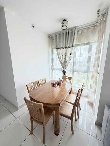 Servis Apartment untuk Disewa di GM Residence Remia - Pepsi Ang - Dining Room - PropertyGuru.com.my