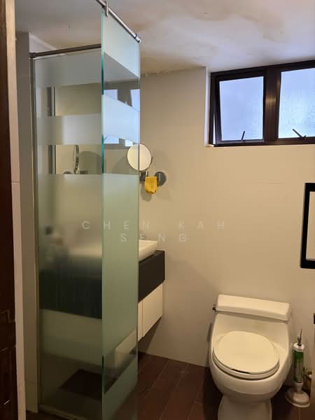 Condominium for Sale at Prima 16 (Prima Sixteen) - Chen Kah Seng - Bathroom - PropertyGuru.com.my