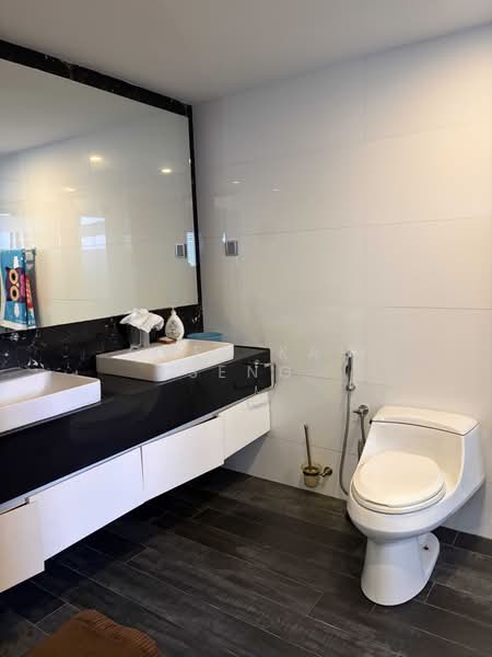 Condominium for Sale at Prima 16 (Prima Sixteen) - Chen Kah Seng - Bathroom - PropertyGuru.com.my