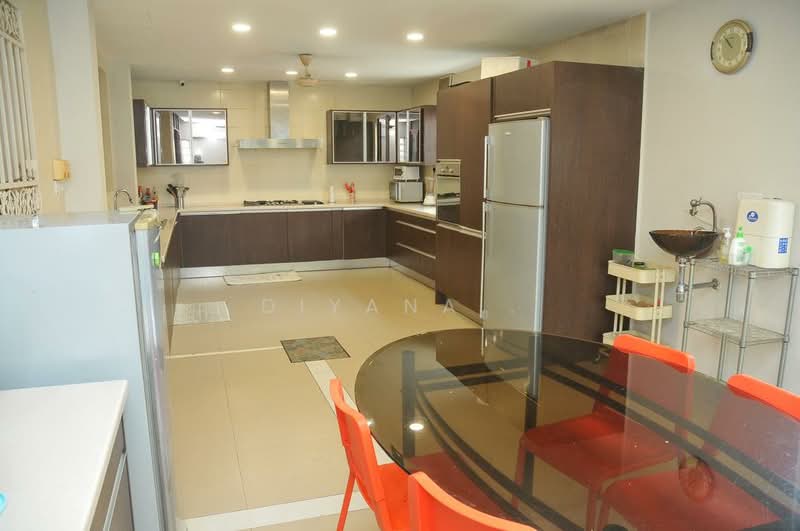 Rumah Banglo untuk Disewa di Titiwangsa (Kuala Lumpur) - Diyana . - Kitchen - PropertyGuru.com.my