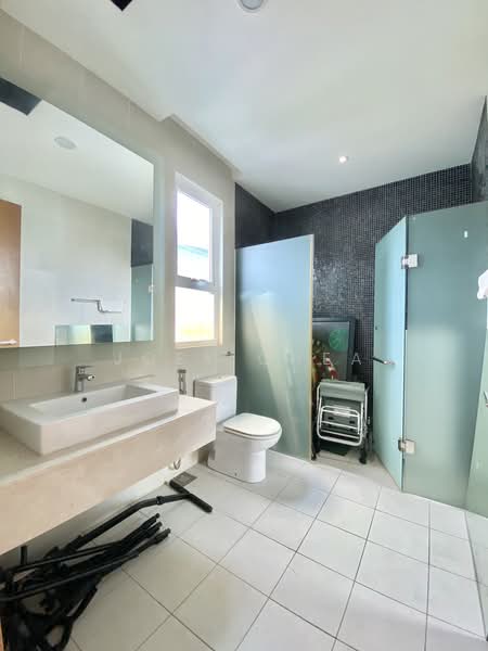 Banglo Pautan untuk Dijual di Tropicana (Petaling Jaya) - Joey Chea - Bathroom - PropertyGuru.com.my