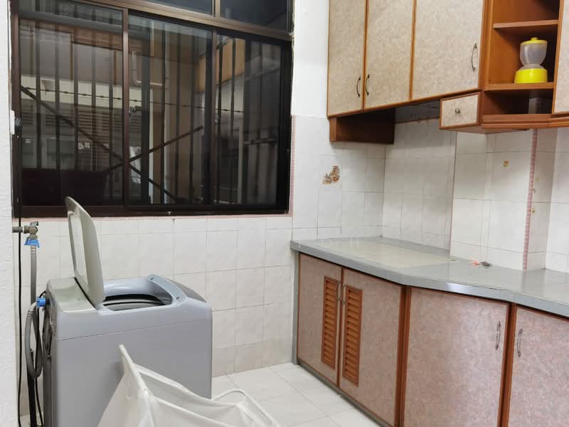 Pangsapuri untuk Disewa di Desa Permai Indah Apartment - Amy Toh - Kitchen - PropertyGuru.com.my