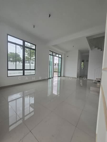 Terraced House for Sale in Kota Masai (Pasir Gudang) - Cahrie Bong - Living Room - PropertyGuru.com.my