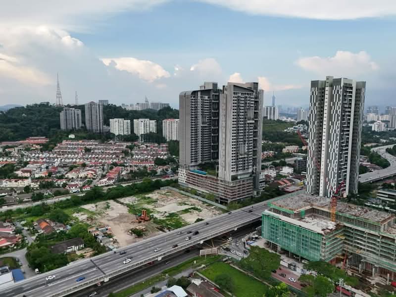 2-storey Terraced House for Sale in Bukit Jalil (Kuala Lumpur) - Chloe Ding - Exterior - PropertyGuru.com.my