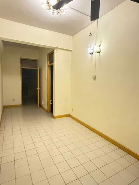 Shop for Rent in Tanjung Bungah (Penang) - Leong . - Interior - PropertyGuru.com.my