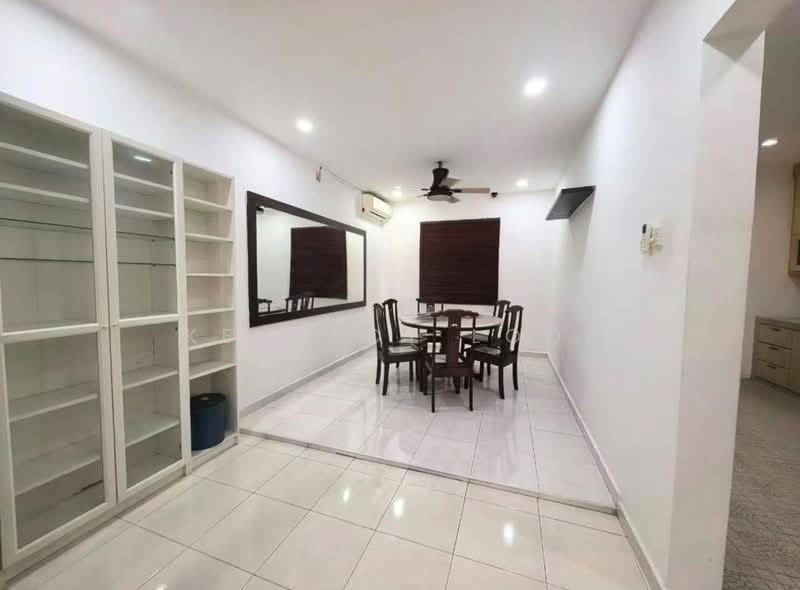 2-storey Terraced House for Rent in Bukit Indah (Iskandar Puteri (Nusajaya)) - Kennedy Looi - Dining Room - PropertyGuru.com.my