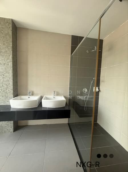 Semi-Detached House for Sale in Bandar Botanic (Klang) - Raymond Cheng - Bathroom - PropertyGuru.com.my
