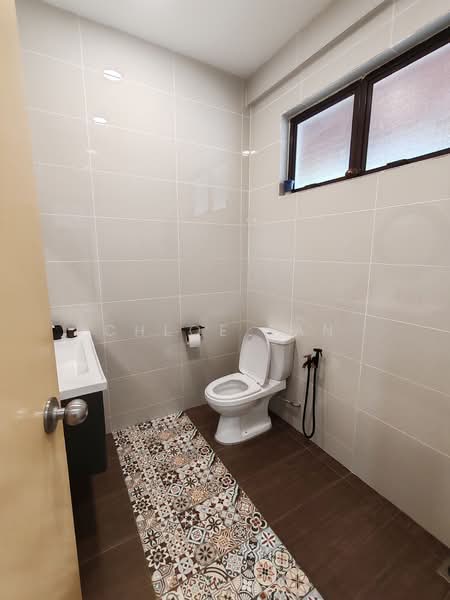 Semi-Detached House for Sale in Kota Kemuning (Shah Alam) - Chloe Tan - Bathroom - PropertyGuru.com.my