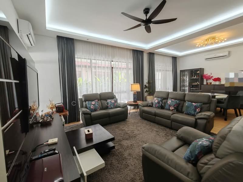 Semi-Detached House for Sale in Kota Kemuning (Shah Alam) - Chloe Tan - Living Room - PropertyGuru.com.my