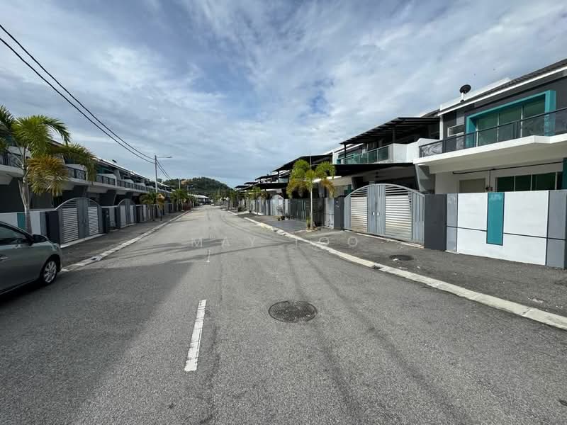Rumah Teres untuk Dijual di Bandar Lahat Baru (Lahat) - May Loo - PropertyGuru.com.my