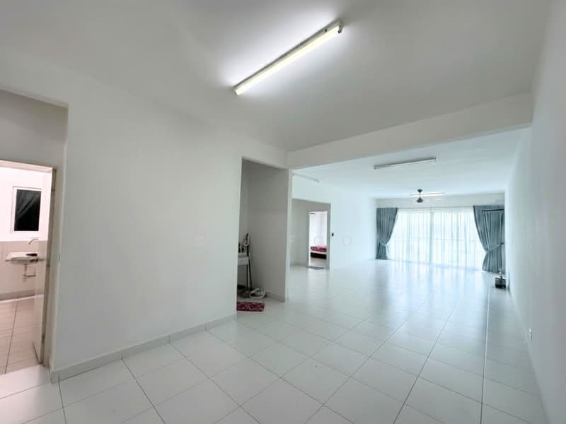 Condominium for Sale at Elit Heights @ Bayan City - S J Foo - Living Room - PropertyGuru.com.my