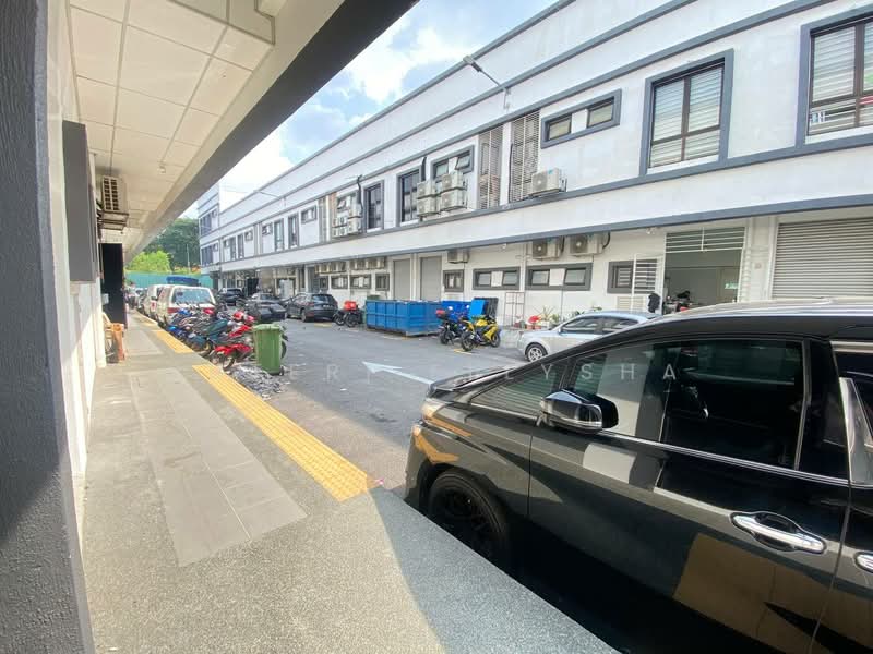 Shop / Office for Rent in Alam Damai (Cheras) - Puteri Ellysha - Exterior - PropertyGuru.com.my