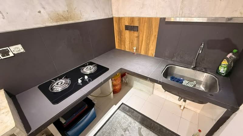 Rumah Flat untuk Disewa di Desa Mawar - AfiqHamzah . - Kitchen - PropertyGuru.com.my