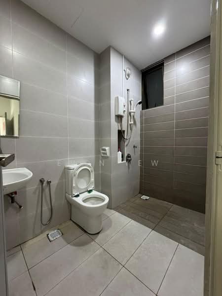 Kondominium untuk Dijual di PARC Regency (Residensi Masai) - Evon Yew - Bathroom - PropertyGuru.com.my