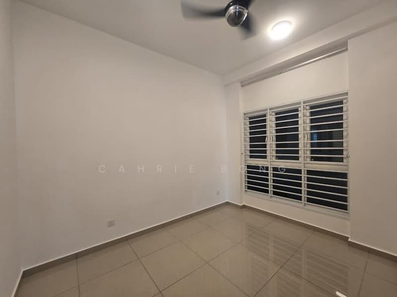 Service Residence for Sale at Seasons Amara Larkin - Cahrie Bong - Interior - PropertyGuru.com.my