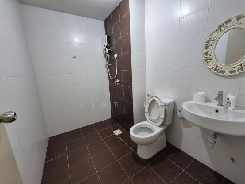 Service Residence for Rent at Pacific Place - Kent Lee - Bathroom - PropertyGuru.com.my