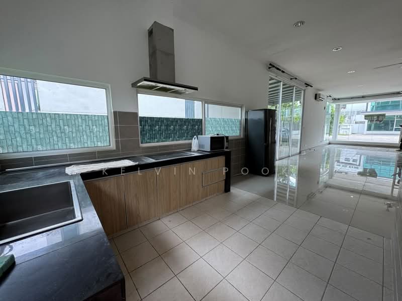Rumah Berkembar untuk Dijual di Garden Residence (Cyberjaya) - Kelvin Pook - Kitchen - PropertyGuru.com.my