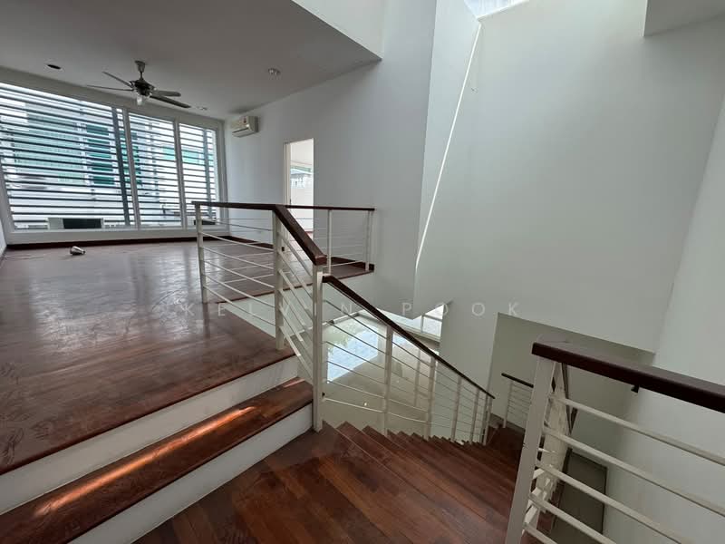 Rumah Berkembar untuk Dijual di Garden Residence (Cyberjaya) - Kelvin Pook - Living Room - PropertyGuru.com.my