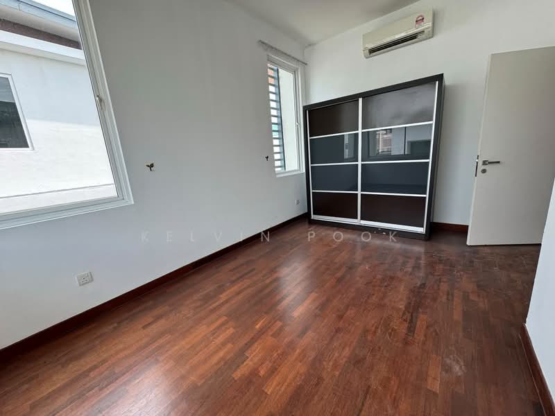 Rumah Berkembar untuk Dijual di Garden Residence (Cyberjaya) - Kelvin Pook - Bedroom - PropertyGuru.com.my
