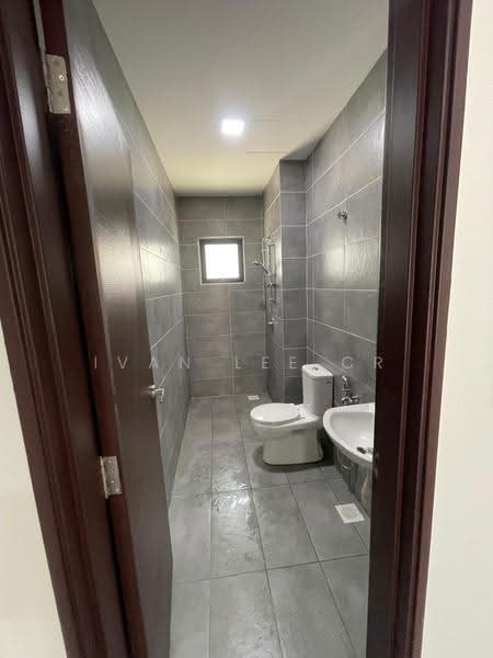 Rumah Teres 3-Tingkat untuk Disewa di Batu 9 (Cheras) - Ivan Lee CR - Bathroom - PropertyGuru.com.my