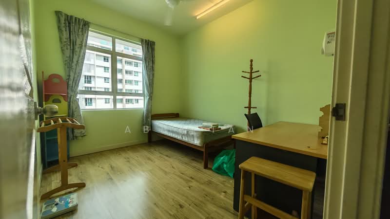 Kondominium untuk Dijual di Alam Damai - Abby Tan - Bedroom - PropertyGuru.com.my