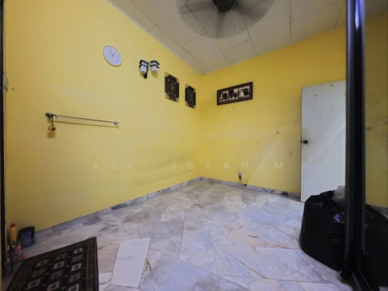 Rumah Teres 1 Tingkat untuk Dijual di Seksyen 16 (Bangi) - Azli Ibrahim - Interior - PropertyGuru.com.my