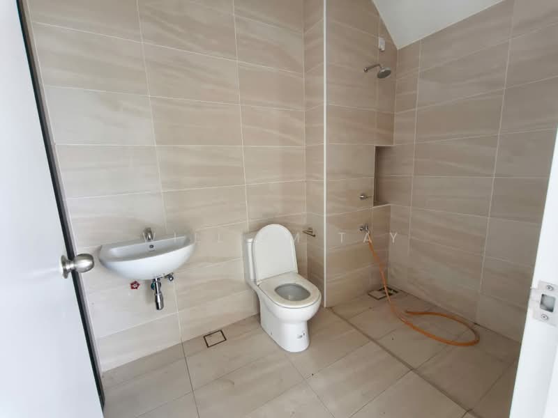 Rumah Teres 2 Tingkat untuk Dijual di Eco Spring (Johor Bahru) - William Tay - Bathroom - PropertyGuru.com.my