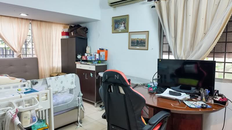 Semi-Detached House for Rent in Taman Tun Dr Ismail (Kuala Lumpur) - Kelvin Loo - Study - PropertyGuru.com.my