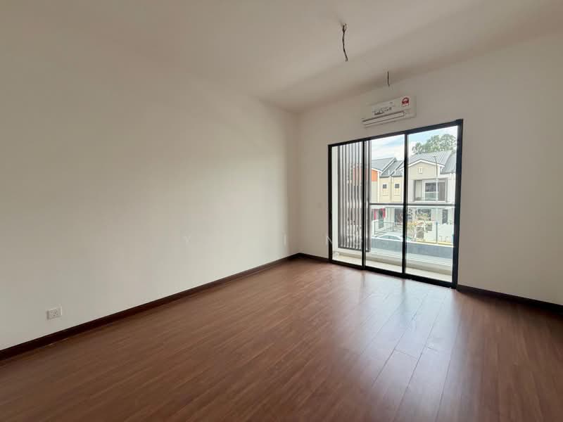 2-storey Terraced House for Sale in Setia Utama (Setia Alam) - YiHui Ng - PropertyGuru.com.my