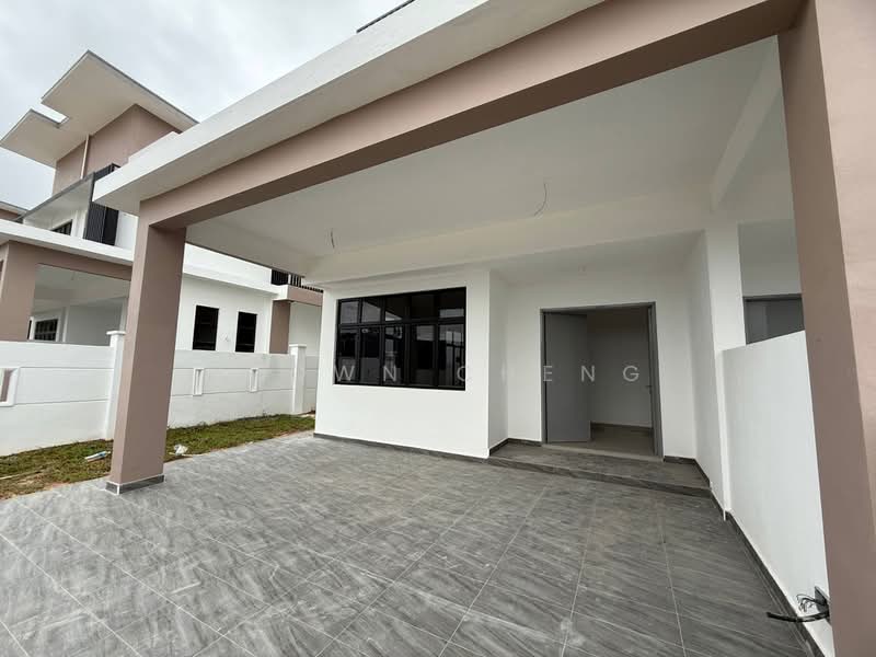 Cluster House for Sale in Bukit Indah (Iskandar Puteri (Nusajaya)) - Brown Cheng - Exterior - PropertyGuru.com.my