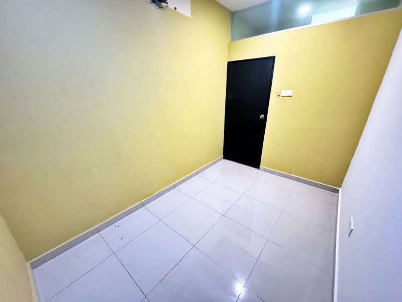2-storey Terraced House for Sale in Kajang (Selangor) - Azzad Zarull - Room - PropertyGuru.com.my
